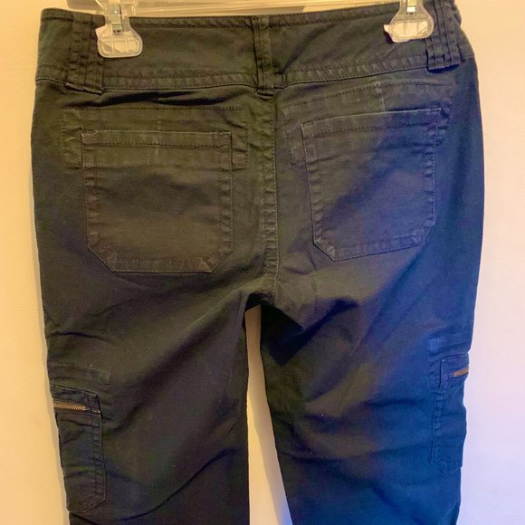 Heavy Duty denim Cargo/Hiking cropped jeans (size 4) - Picture 3 of 4